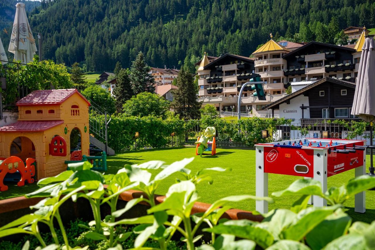 Hotel Garni Snaltnerhof Ortisei Exteriér fotografie