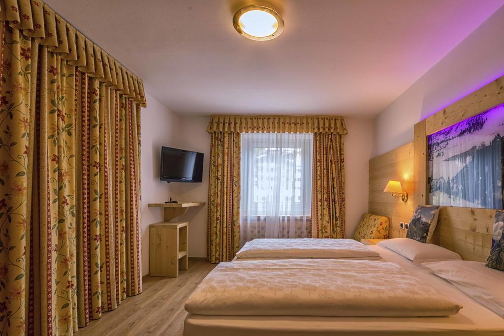 Hotel Garni Snaltnerhof Ortisei Exteriér fotografie