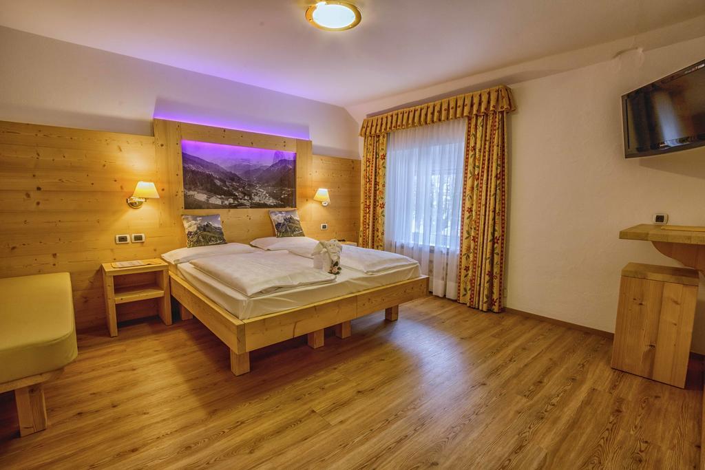 Hotel Garni Snaltnerhof Ortisei Exteriér fotografie